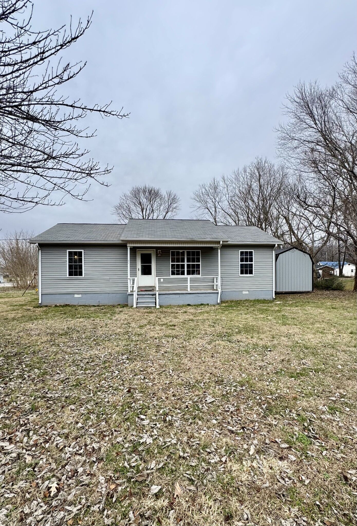 Property Photo:  506 3rd St  TN 38464 