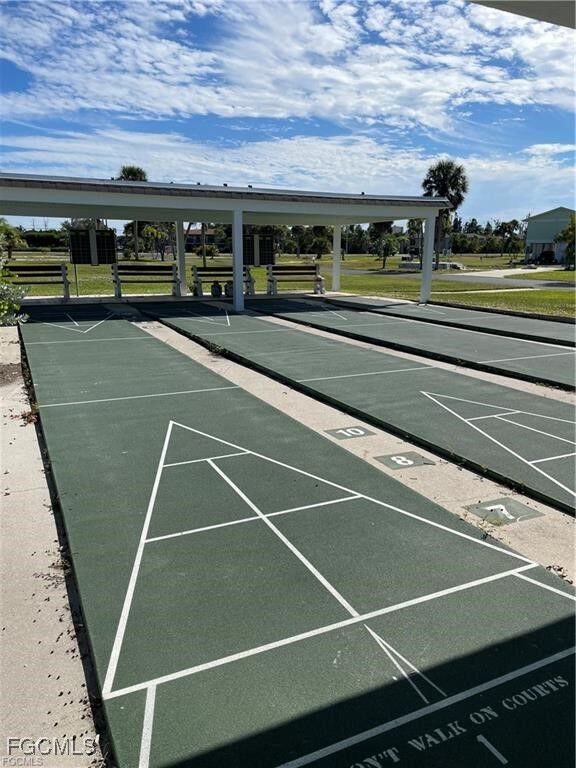 Property Photo:  13651 Sora Drive  FL 33908 