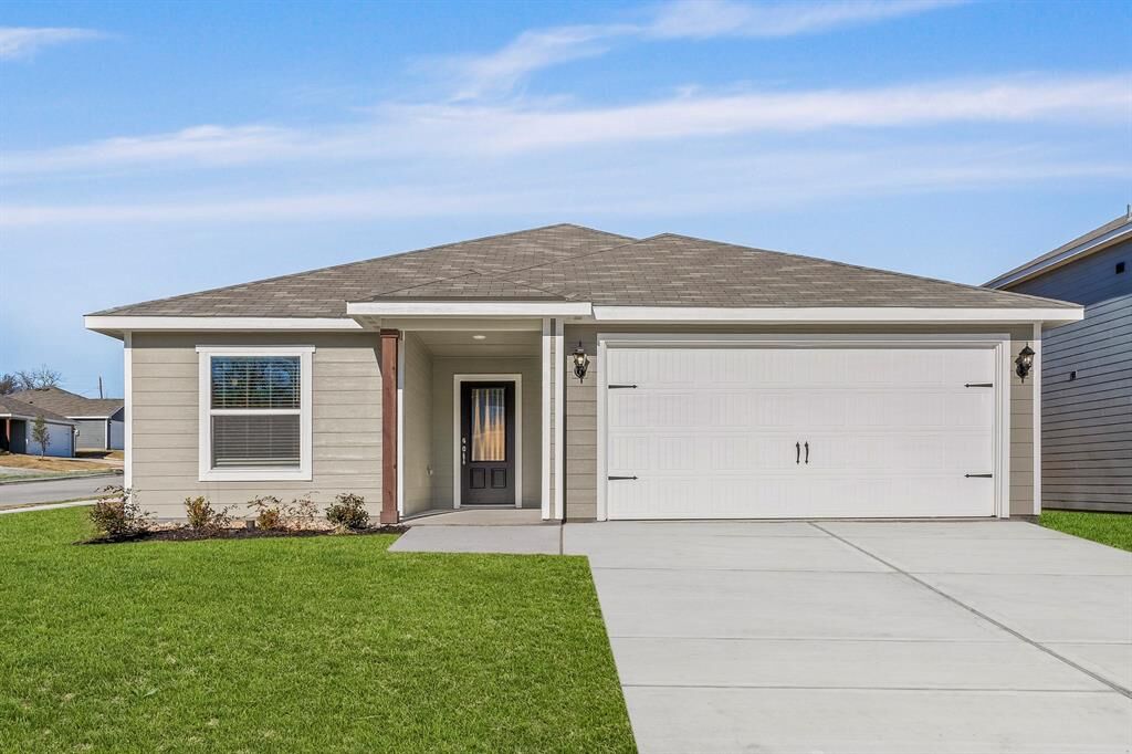 Property Photo: 6337 Crosswood Lane TX 75241