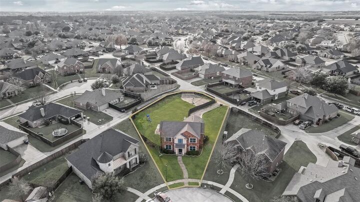 Property Photo:  1405 Eagle Point  TX 75189 