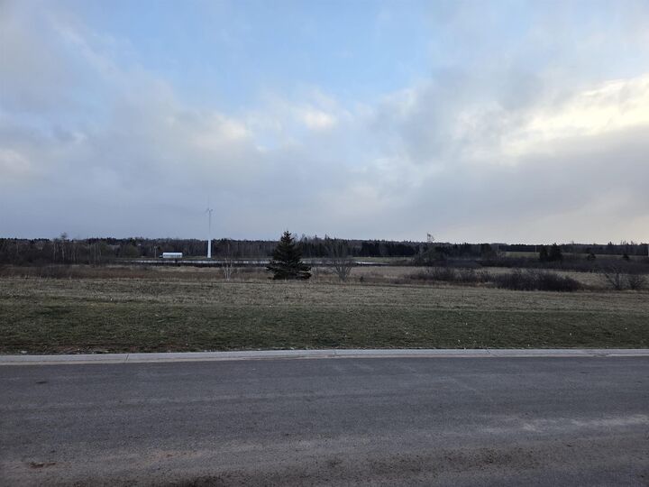 21-8 Five Lanes Drive — photo 1
