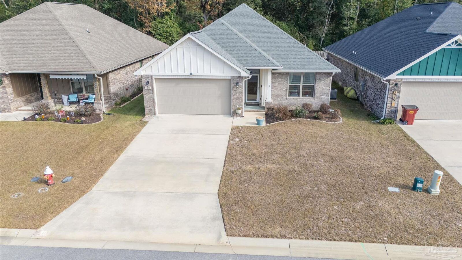 Property Photo:  3879 Shady Grove Dr  FL 32571 