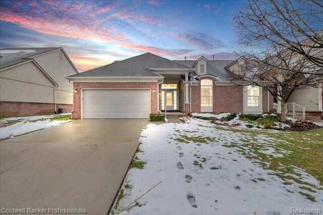 Property Photo:  28167 Belmonte Drive  MI 48165 