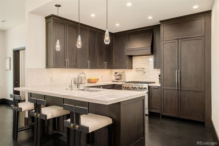 Property Photo:  100 Detroit Street 206  CO 80206 