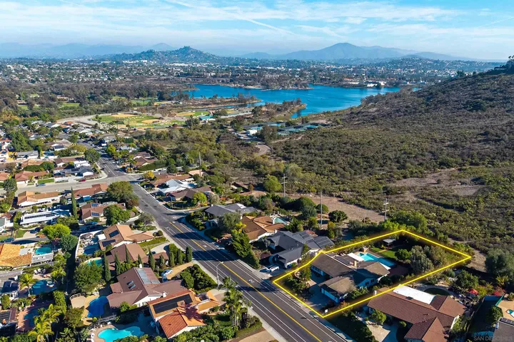 Property Photo:  6641 Murray Park Dr  CA 92120 