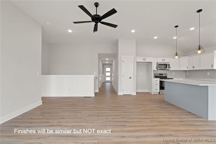 Property Photo: 5147 Woodstone Circle Lot 132 IN 47130