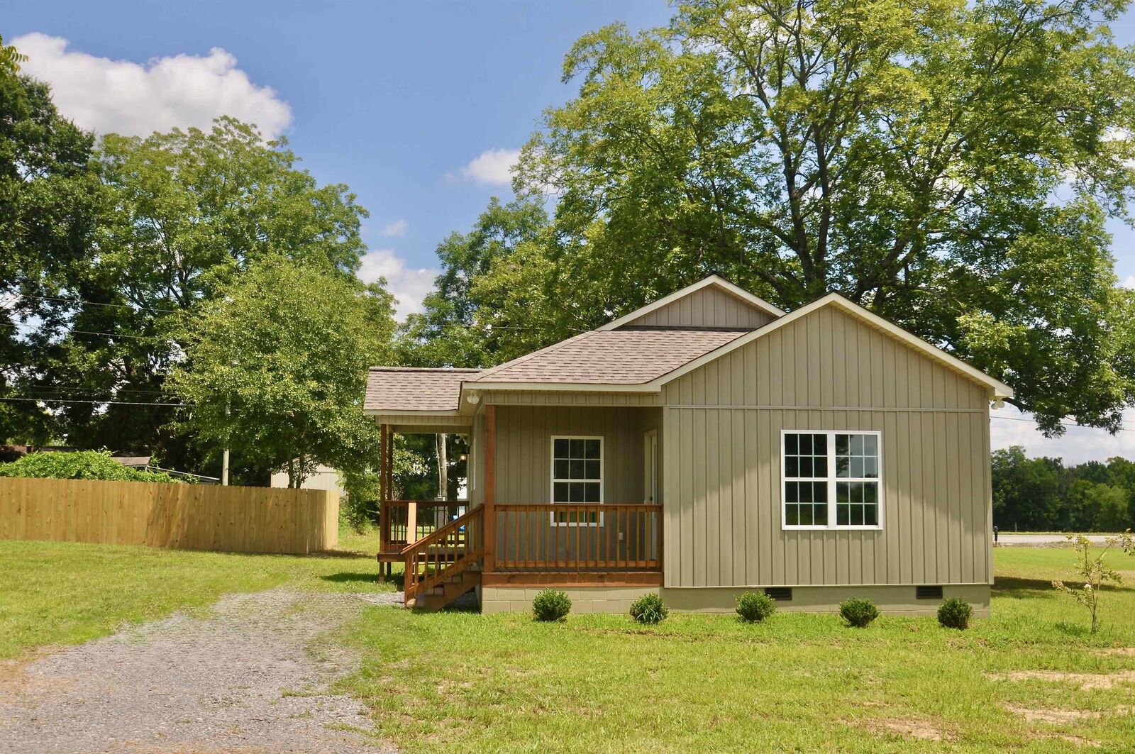 Property Photo:  730 Co Rd 1526  AL 35058 