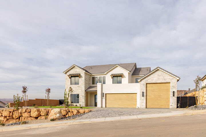 Property Photo:  1321 E Pony Way  UT 84780 