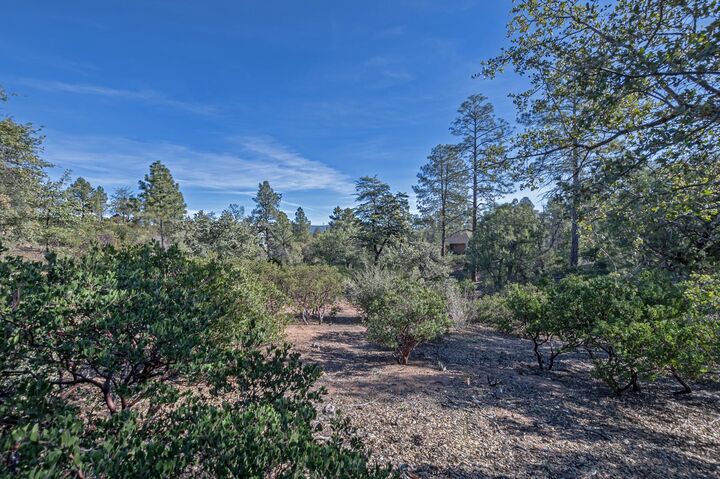 Property Photo: 621 N Grapevine Drive AZ 85541