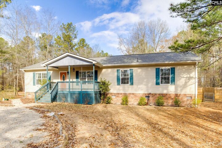 Property Photo: 122 E Lonesome Pine SC 29020