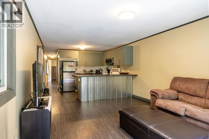Property Photo: 1079 Lundell Road 4 BC V0E 2S0