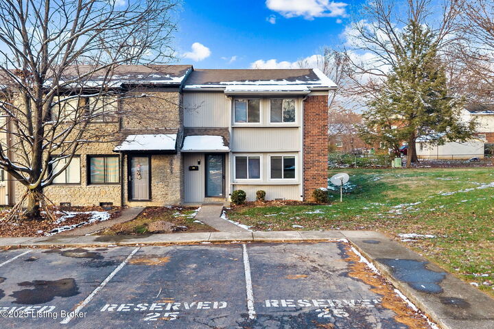 Property Photo:  2925 Six Mile Ln  KY 40220 