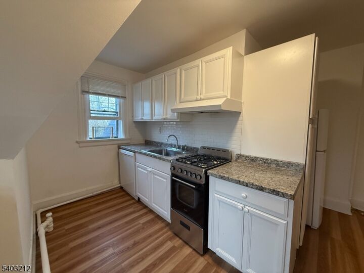 Property Photo:  163 Park St 3  NJ 07042 