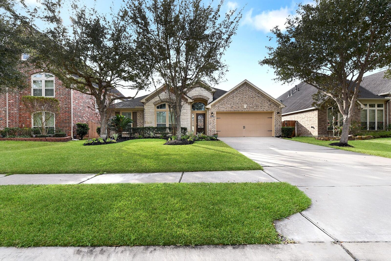 Property Photo:  28011 Canyon Wren Drive  TX 77494 