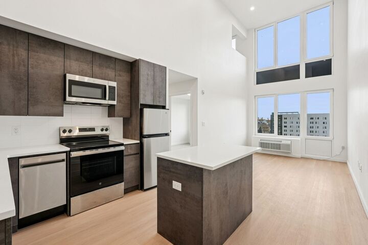 Property Photo: 1 Mallory Ave 506 NJ 07305