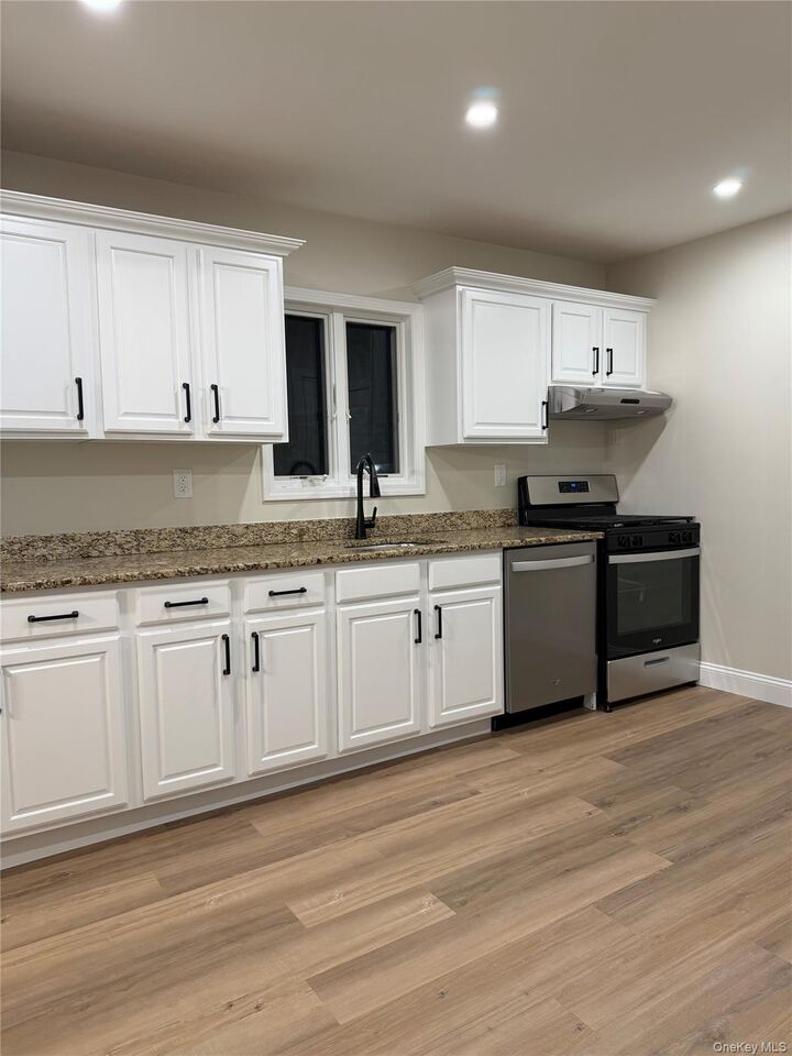 Property Photo:  157 Lafayette Avenue  NY 10901 