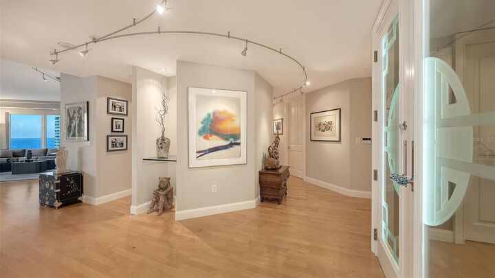 Property Photo:  35 Watergate Drive 1005  FL 34236 