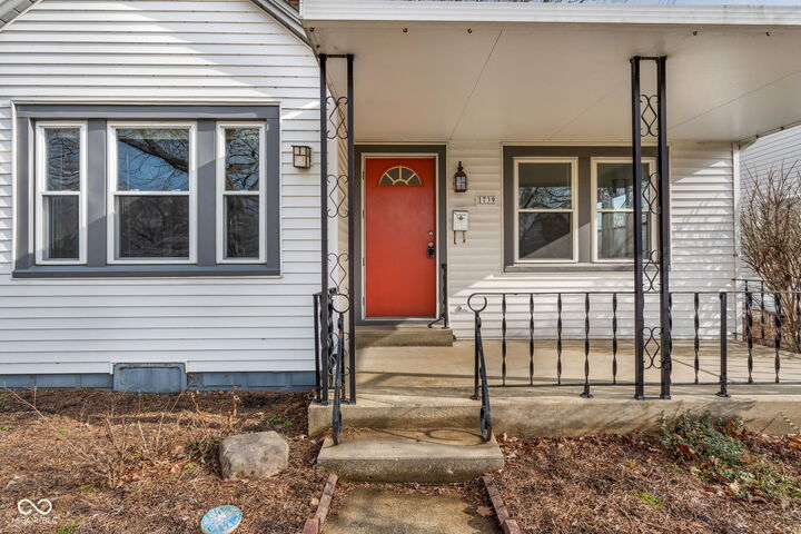 Property Photo:  1739 Caldwell Place  IN 47201 