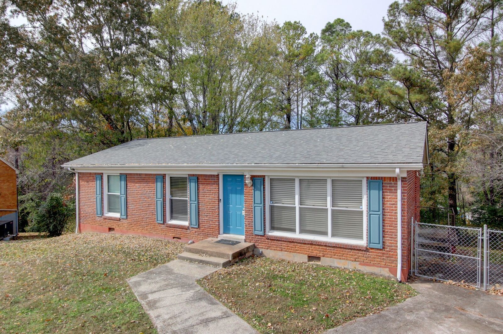 Property Photo:  665 Shelton Ct  TN 37040 