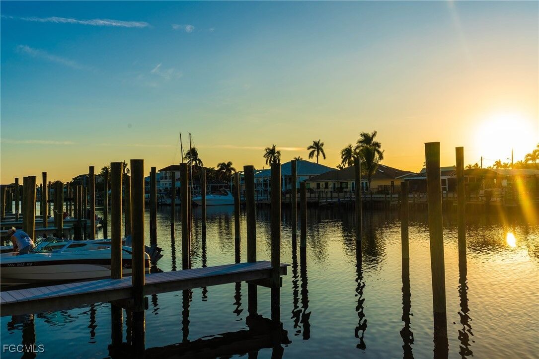 Property Photo:  18010 San Carlos Boulevard 31  FL 33931 