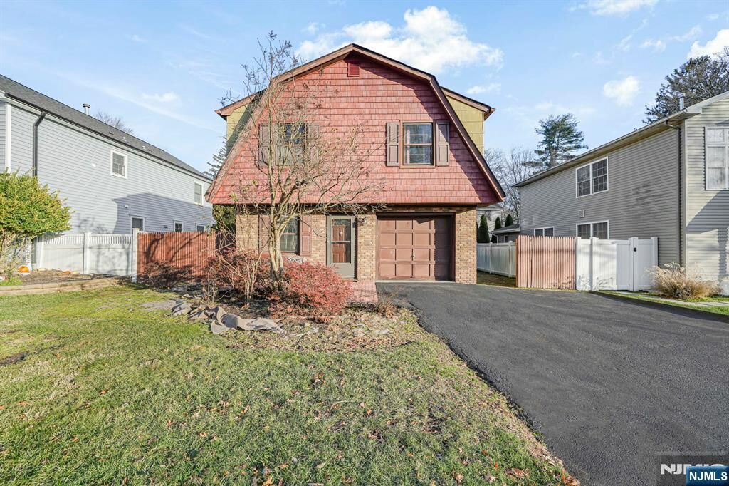 Property Photo:  609 Monroe Avenue  NJ 07676 