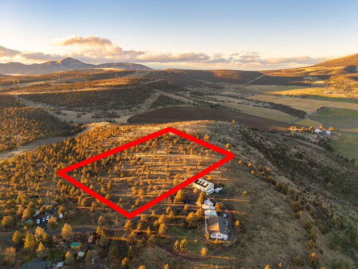 Property Photo:  NW Panorama View  OR 97754 