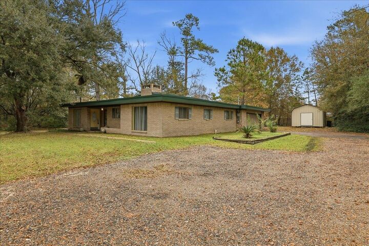 Property Photo: 3042 Parish Cemetery TX 77632