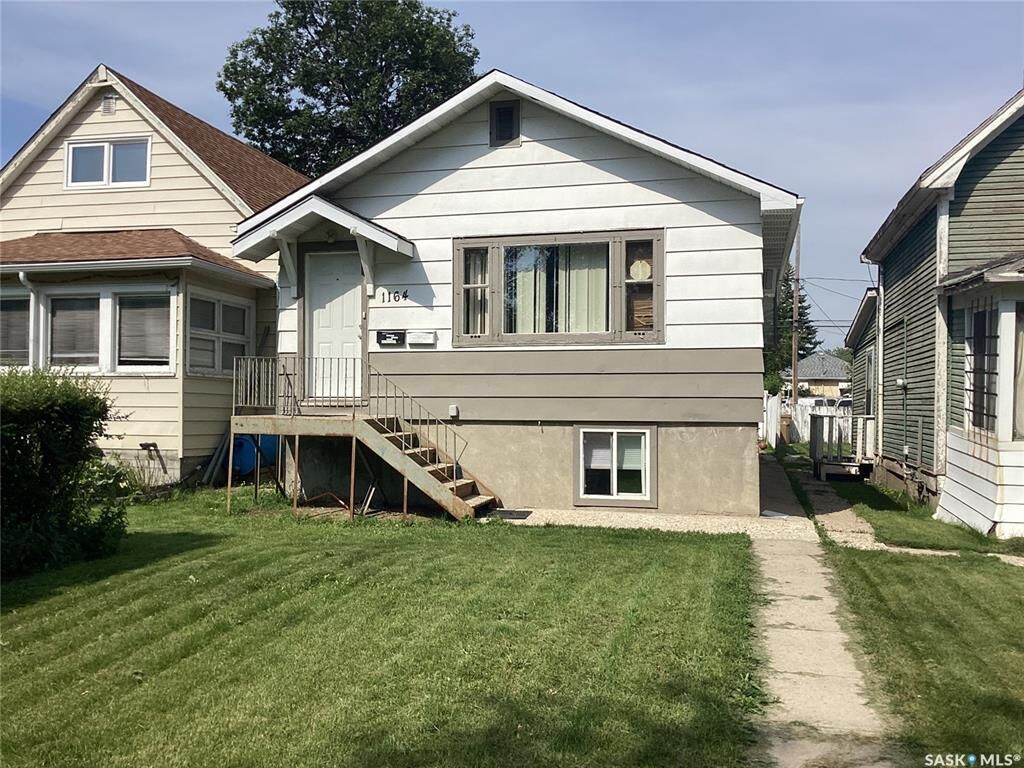 Property Photo: 1164 Argyle Street SK S4T 3R5