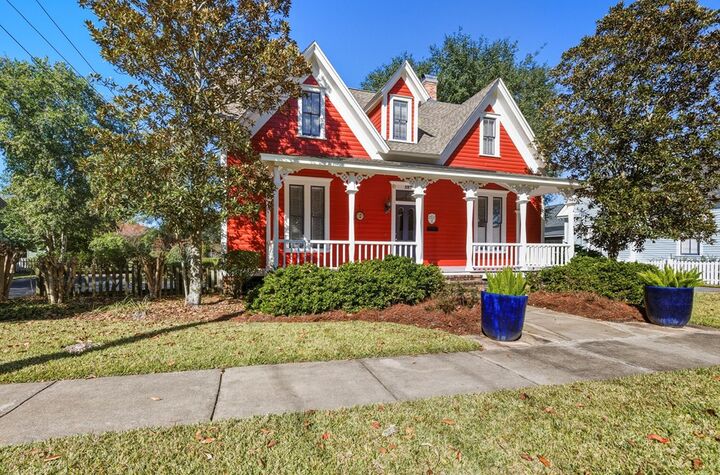 Property Photo: 327 Warren Avenue GA 31792