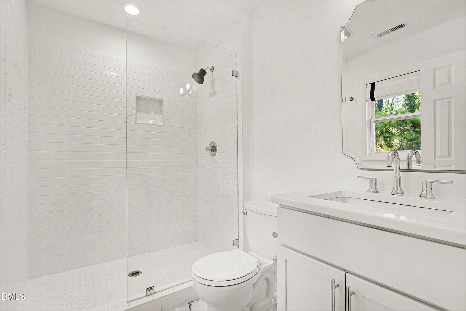 Property Photo:  4914 Lakemont Drive  NC 27609 