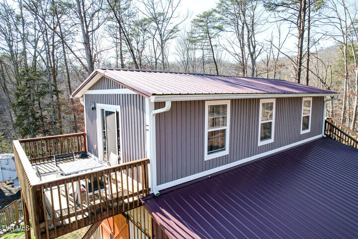 Property Photo:  2087 Fodderstack Mountain Loop  TN 37745 