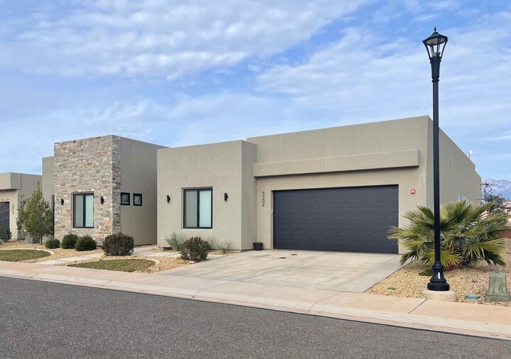 Property Photo:  5002 W 3175 S  UT 84737 