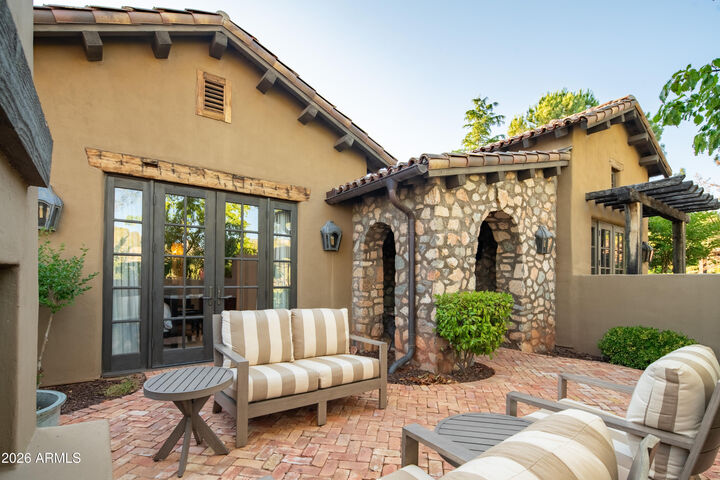 Property Photo:  7 Maroon Mountain Drive D2  AZ 86336 