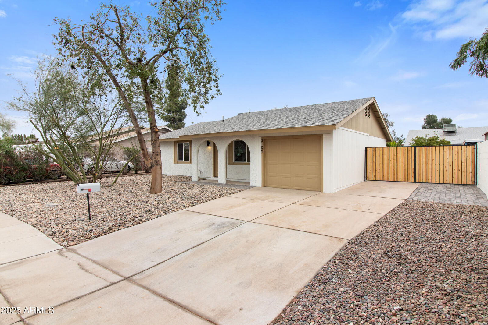 Property Photo:  3105 N Carriage Lane  AZ 85224 