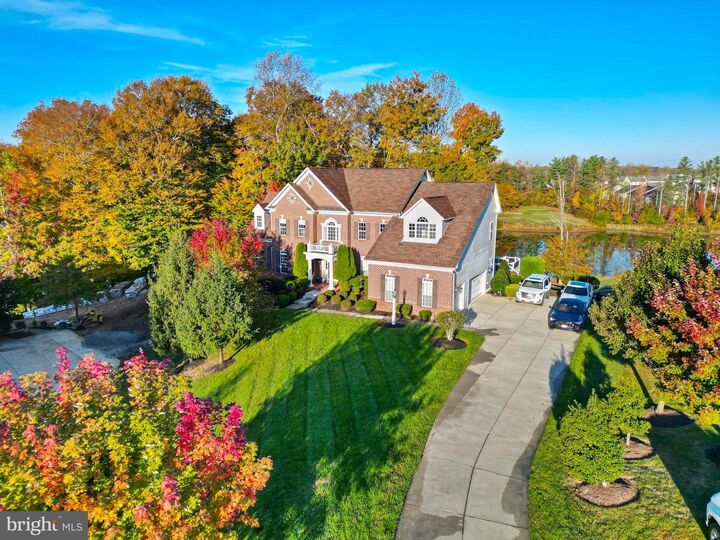 Property Photo:  15412 Finchingfield Way  MD 20774 