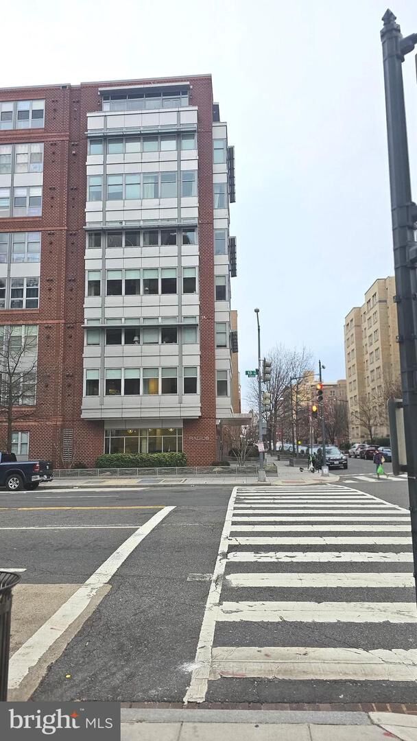 Property Photo: 1300 N Street NW 713 DC 20005