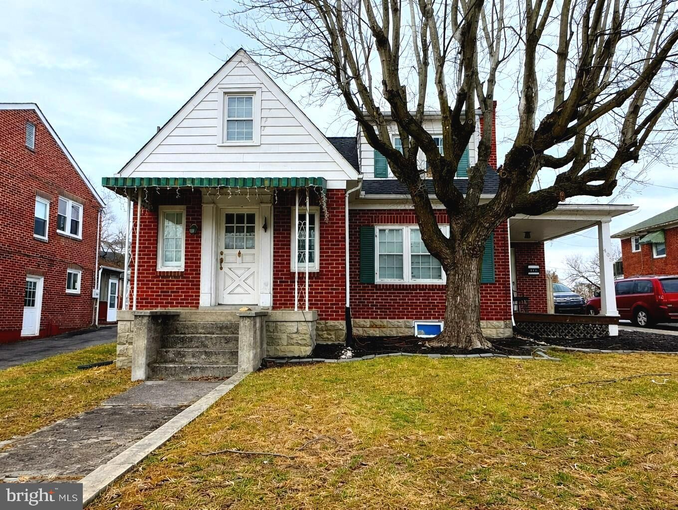 Property Photo:  405 W Main Street  WV 26757 