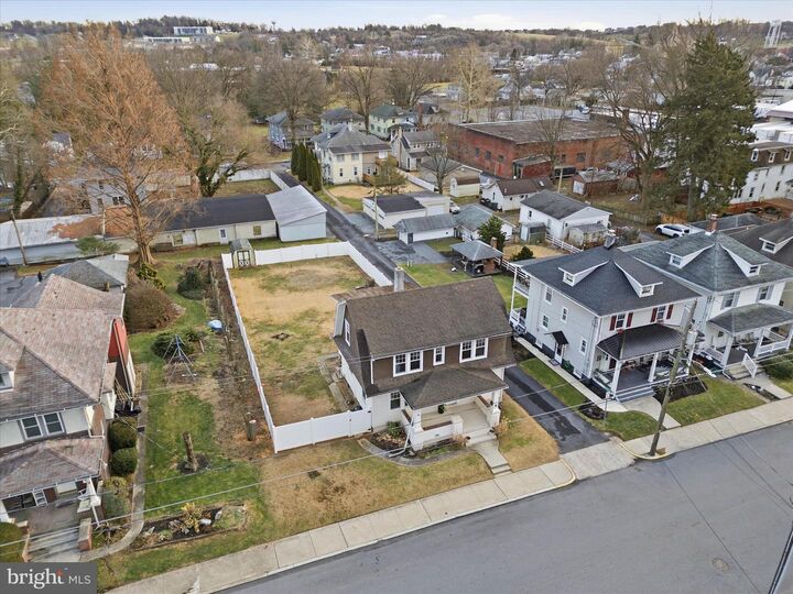 Property Photo:  125 E Ferdinand Street  PA 17545 