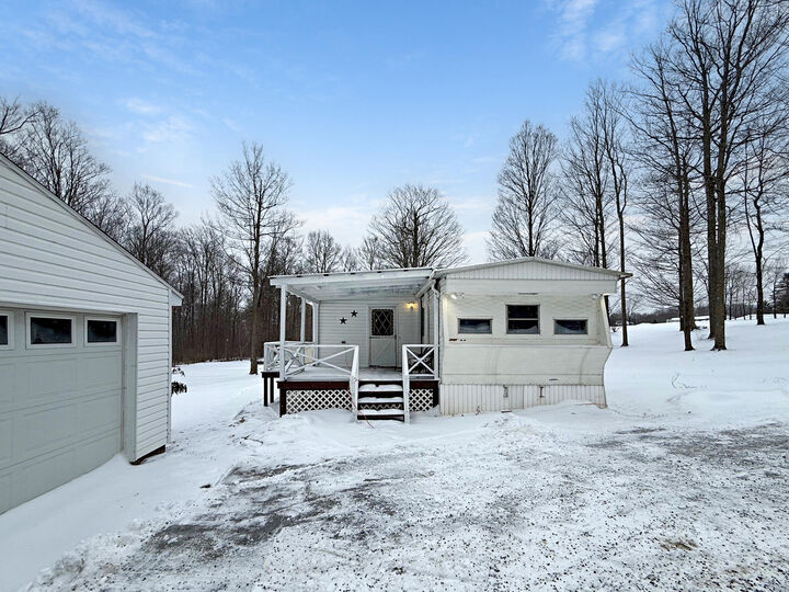 Property Photo:  12786 US-219  PA 15853 