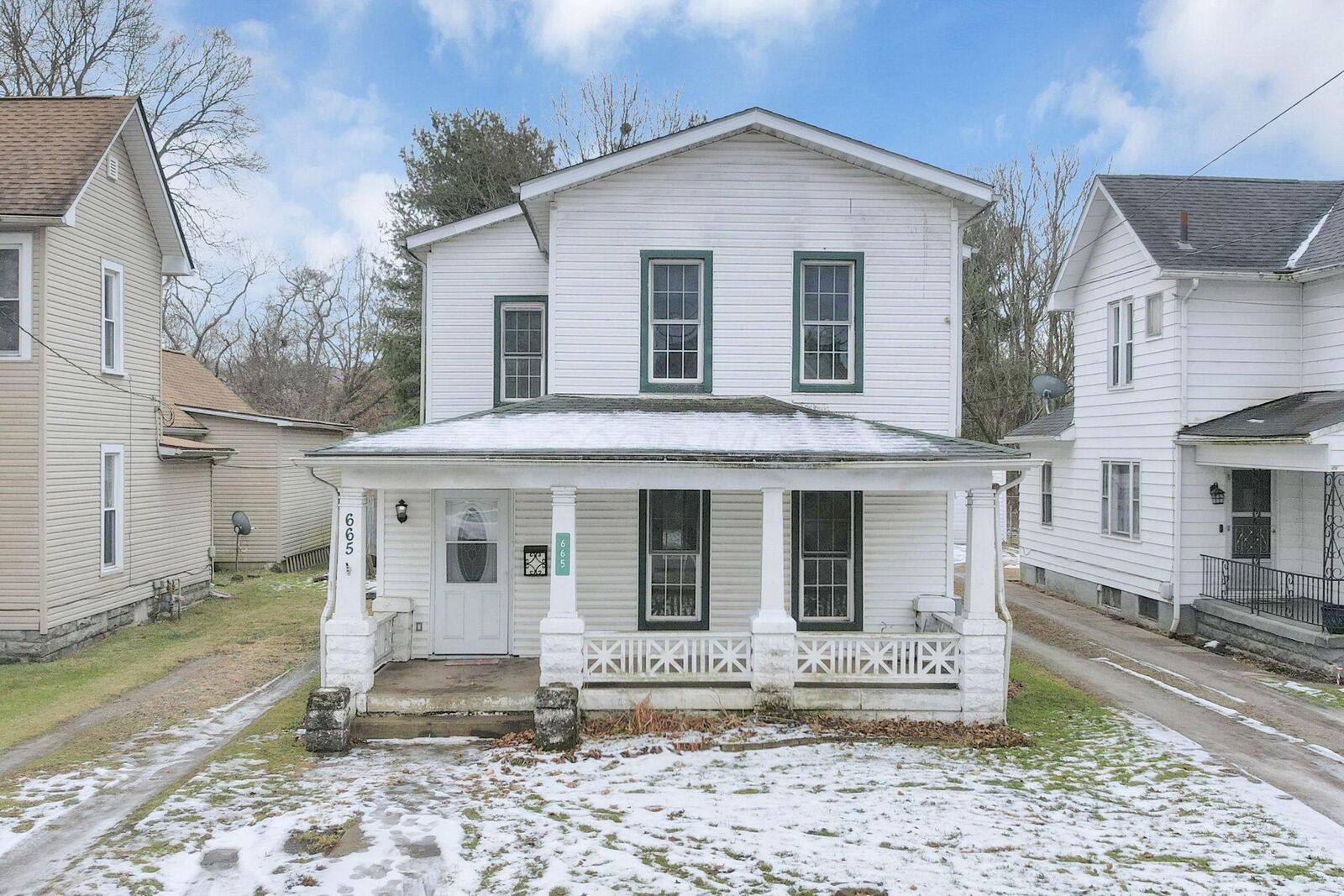 Property Photo:  665 E Main Street  OH 43055 