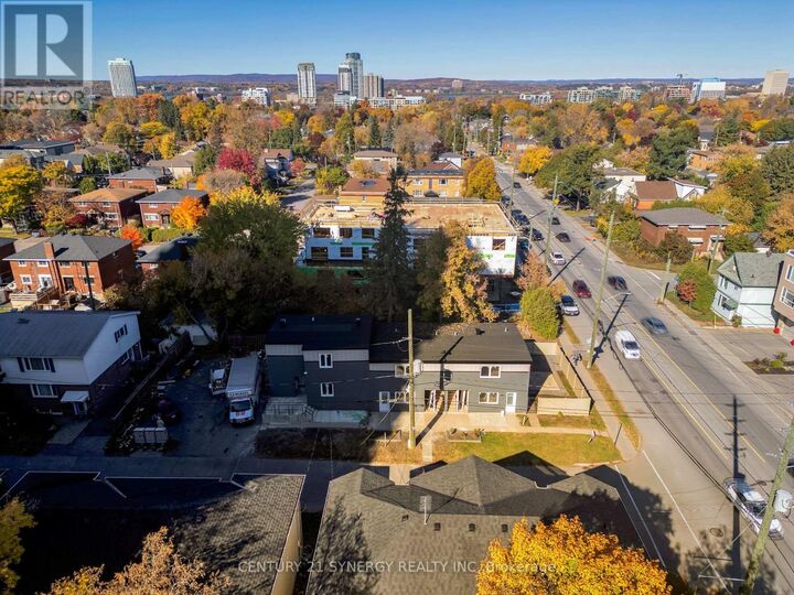 Property Photo:  598 Kirkwood Avenue 2  ON K1Z 5X4 