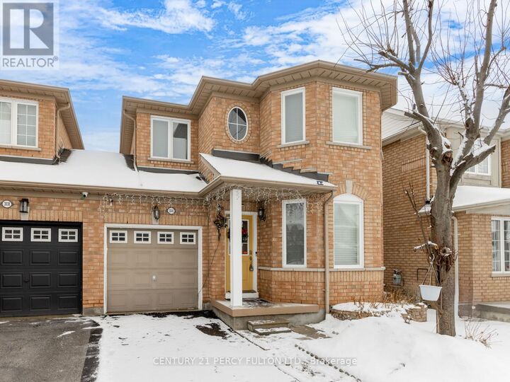 Property Photo:  3040 Bentley Drive  ON L5M 6W2 