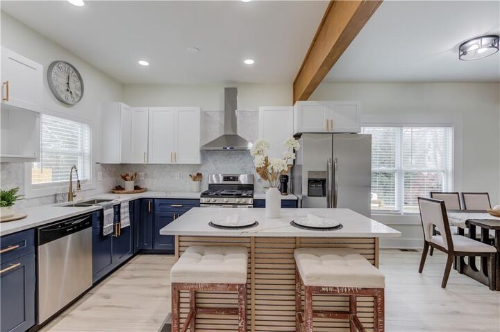 Property Photo:  1902 Memorial Drive SE  GA 30317 