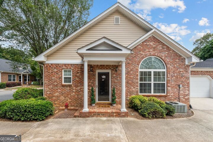 Property Photo: 3309 Raes Creek Road Bldg 13 GA 30008