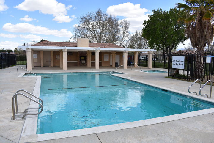 Property Photo:  37733 Harvey Street  CA 93550 