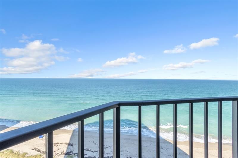 Property Photo:  9650 S Ocean Drive 1501  FL 34957 