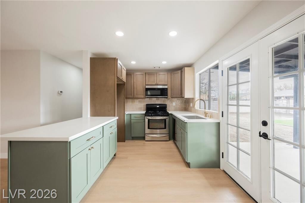 Property Photo:  4609 Mark Avenue  NV 89108 