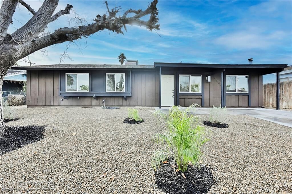 Property Photo:  4609 Mark Avenue  NV 89108 