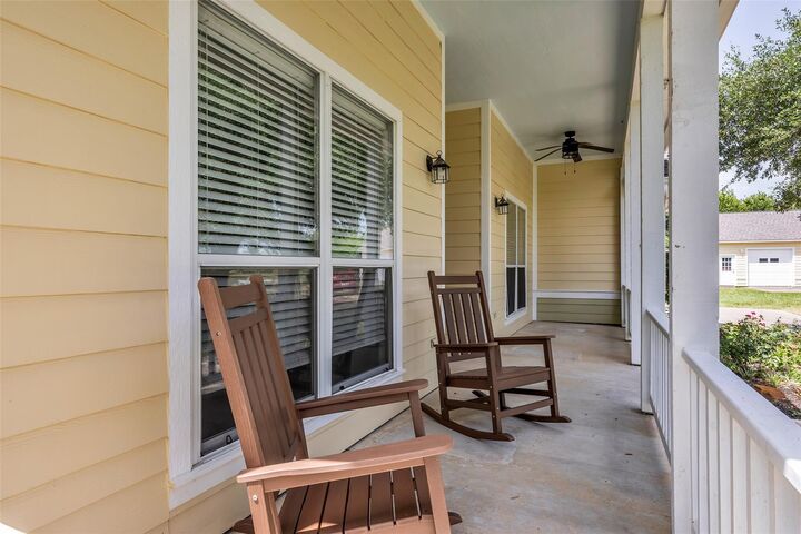 Property Photo: 1075 Harrisburg Road TX 77833