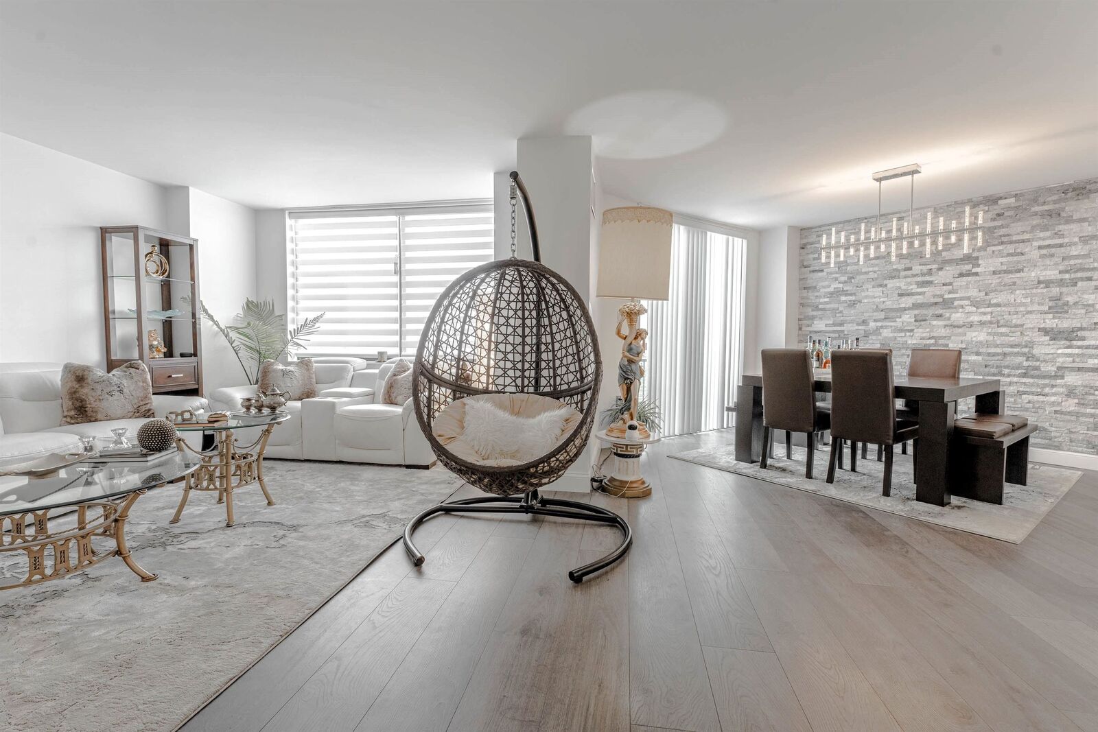 Property Photo:  806 Harmon Cove Tower Secaucus  NJ 07094 